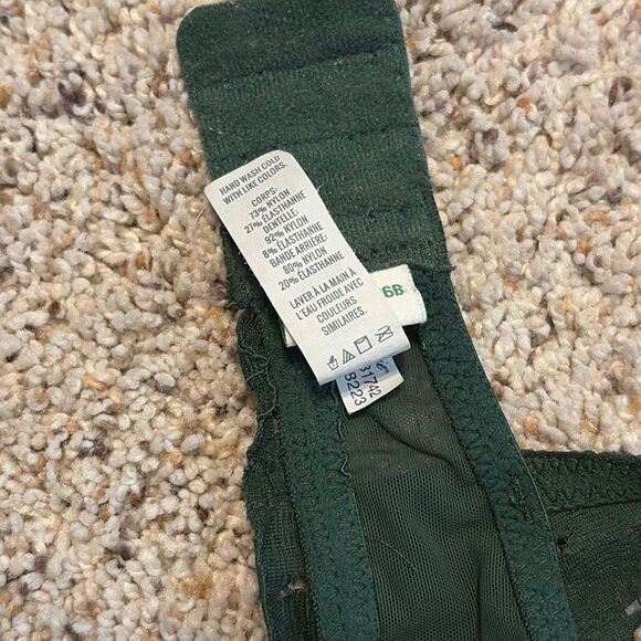 Aerie Green Lightly Lined Wireless Bra 36B - Picture 9 of 9